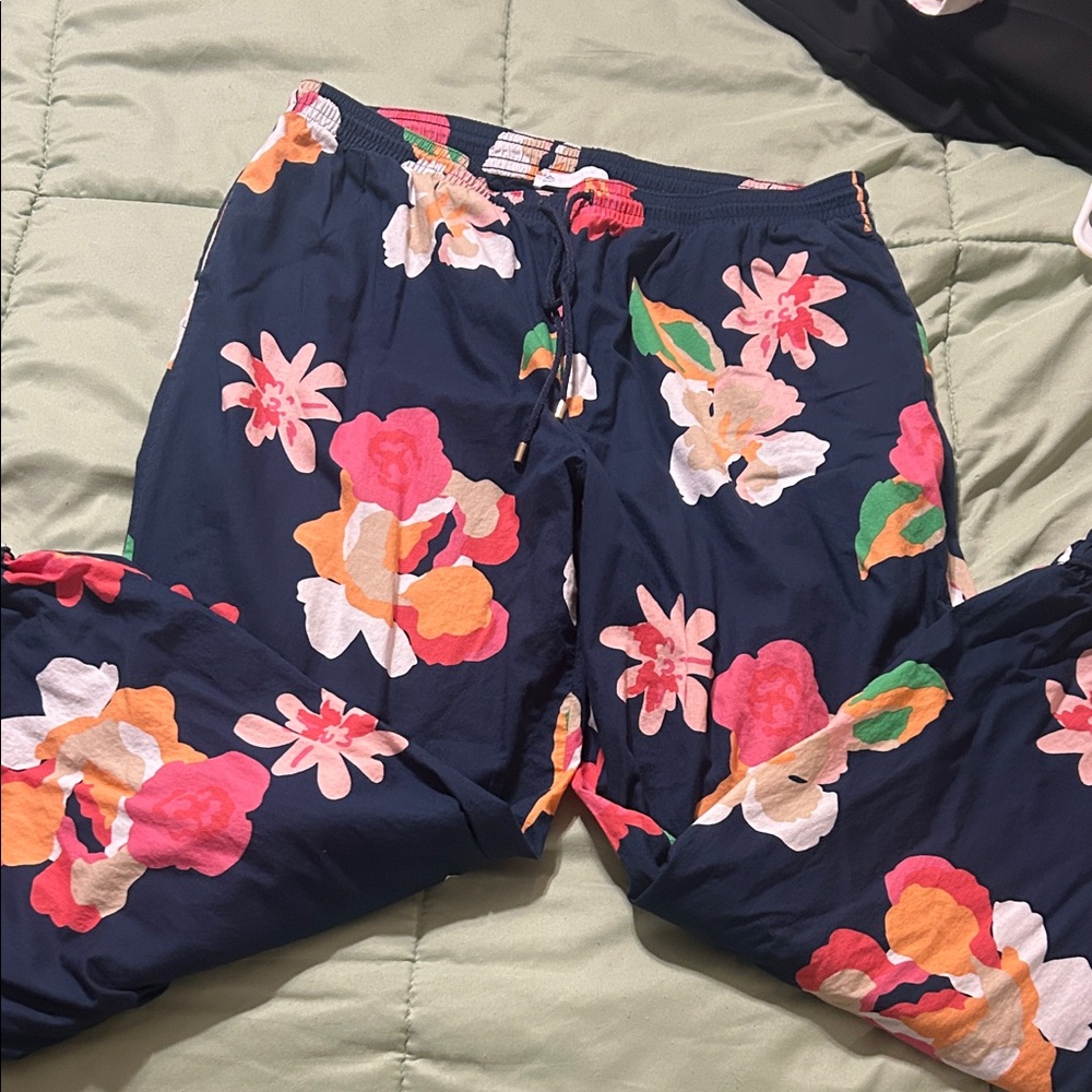 Southern Tide Dark Blue Floral Pants